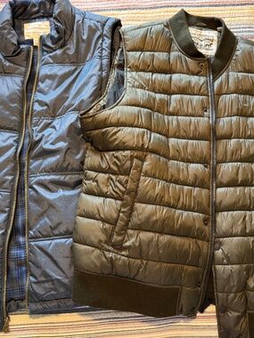 Green Levis XL vest and blue Weatherproof vest